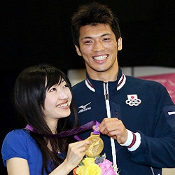 村田諒太選手と奥さんの佳子さん